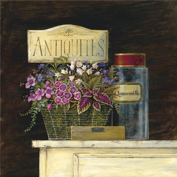 Натюрморт с корзиной цветов и банкой