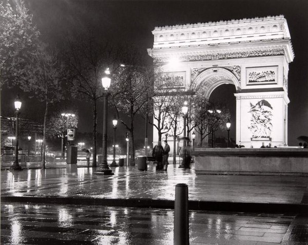 Night- Arc de Triomphe.