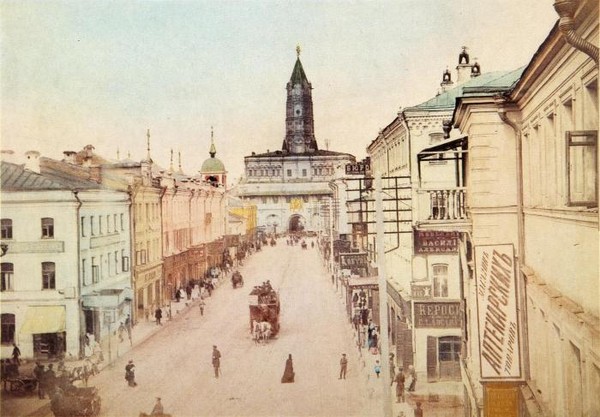 Сретенка у Сухаревой башни.