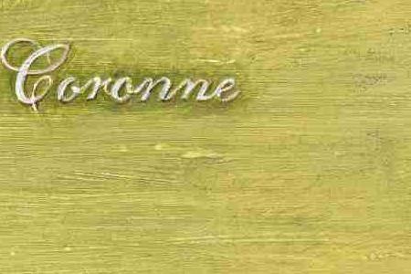 Фрагмент APPLE