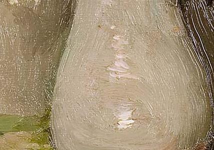 Фрагмент Букет в вазе на фоне бежевой стены