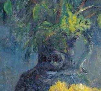 Фрагмент Два букета цветов на столе