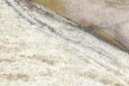 Фрагмент FEMME AU CHAPEAU BLEU GARNI D UNE GUIRLANDE