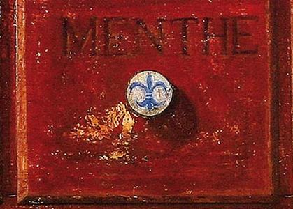 Фрагмент Натюрморт красный камод с горшком пророщенной травкой