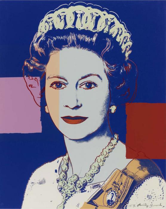 QUEEN ELIZABETH в синих тонах