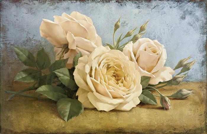 Три розы на столе II